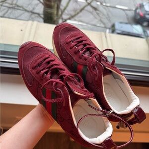 Gucci Burgundy re-motion sneaker